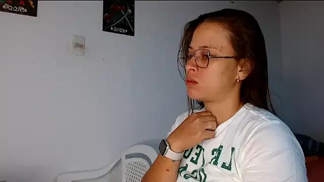 Paloma_Desire from StripChat is Freechat
