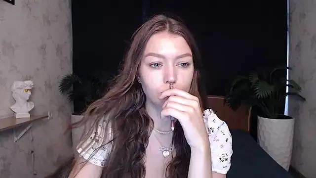 PanteraGyrl from StripChat is Freechat