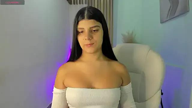 PauliinaBelle_ from StripChat is Freechat