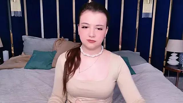 Pauline_Heaven from StripChat is Freechat