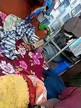 Pinki_bhabi_2002 from StripChat is Freechat