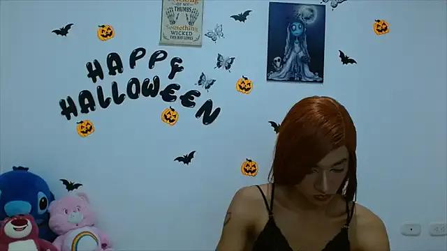 PinkLuna_LolaBloom from StripChat is Freechat