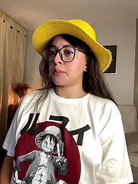 PleasecallmeCaro from StripChat is Freechat