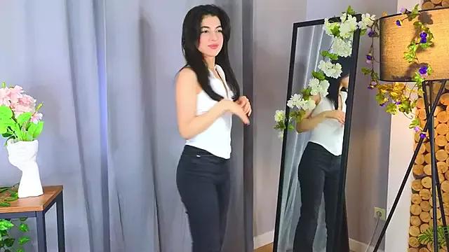 PollyFrancis from StripChat is Freechat