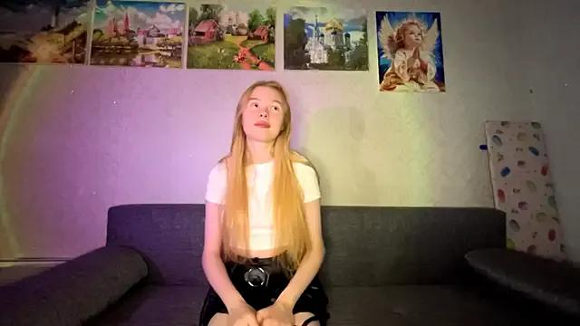 RaguelNicksons from StripChat is Freechat