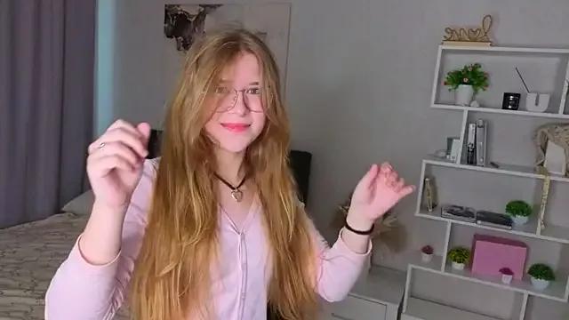 RavenPante from StripChat is Freechat