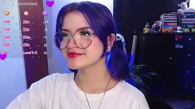 Raventh_ from StripChat is Freechat