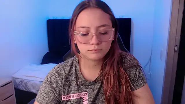 Red_Lola_ from StripChat is Freechat