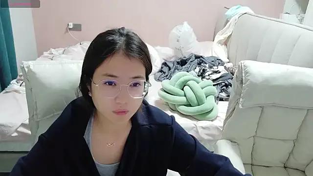 redrose520 from StripChat is Freechat