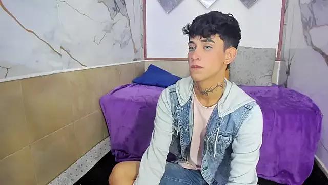RickyMontes_ from StripChat is Freechat
