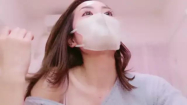 RINA-xx from StripChat is Freechat