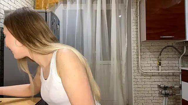 RosalindSherlock from StripChat is Freechat