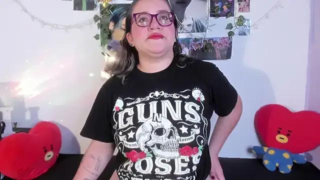 Rose_Hellen from StripChat is Freechat