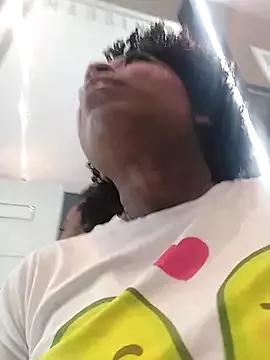 RoxyCaine from StripChat is Freechat