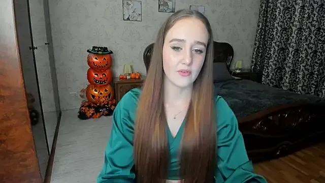 SabrinaCandi from StripChat is Freechat
