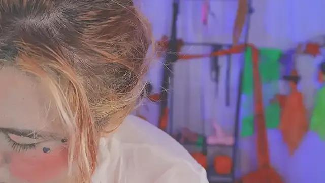 Samanta_Bigboos from StripChat is Freechat