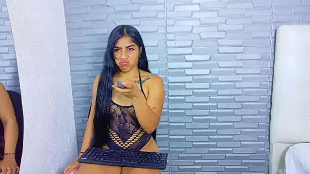 samantha_loren18 from StripChat is Freechat