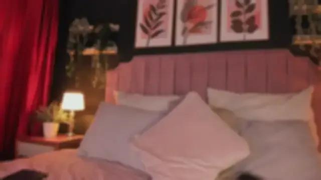 Samanthadela from StripChat is Freechat