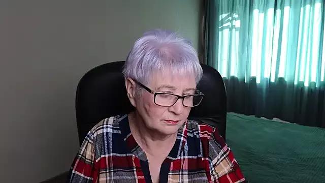 Sandra_Snowflake from StripChat is Freechat
