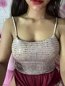 Sarah199 from StripChat is Freechat