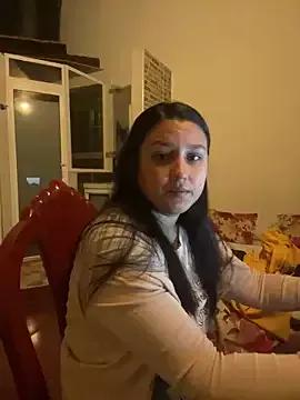 saray_gomez22 from StripChat is Freechat