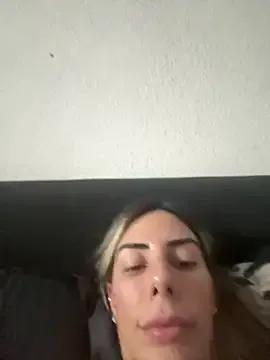Sasha_Knox_ from StripChat is Freechat