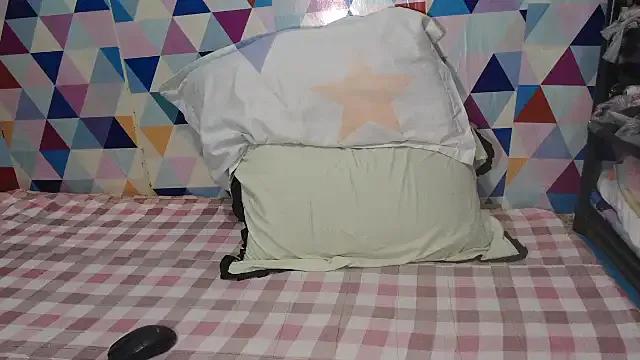 sassyerica69 from StripChat is Freechat