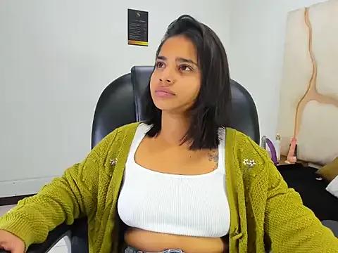 ScarletDoll from StripChat is Freechat