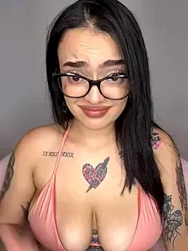 ScarlettVyxen from StripChat is Freechat