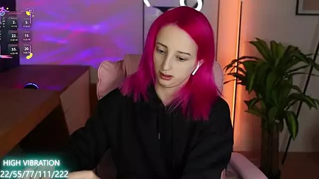 Selena_Lily from StripChat is Freechat