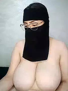 Sexy__Arab from StripChat is Freechat
