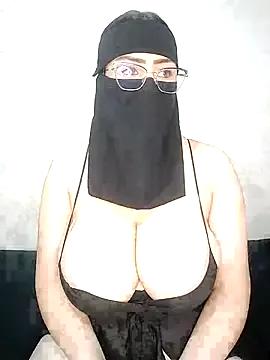 Sexy__Arab from StripChat is Freechat