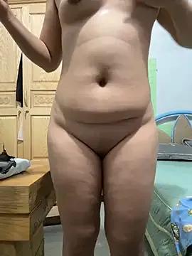 Sexylady-love from StripChat is Freechat