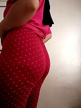 sexyturbanli from StripChat is Freechat