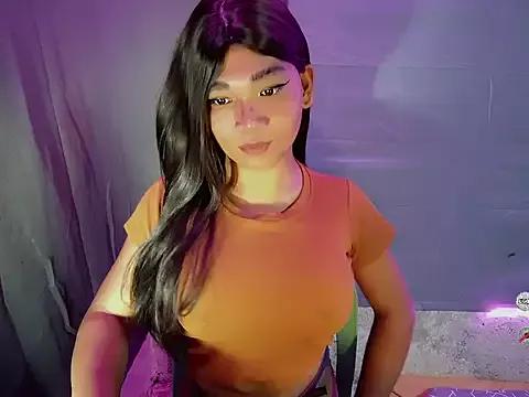 slutty_piinkie from StripChat is Freechat
