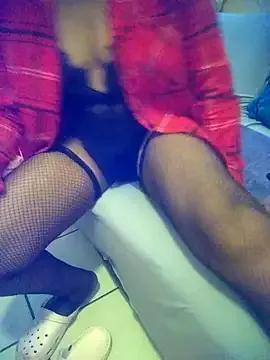 smalltitiz from StripChat is Freechat