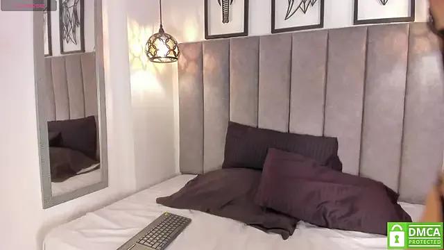 Sofi__Collins from StripChat is Freechat