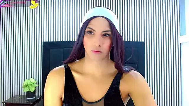 Sofia_Reyes_ from StripChat is Freechat