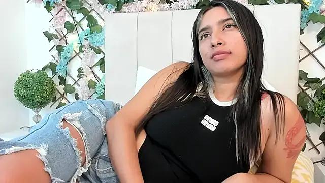 Sofiatatto from StripChat is Freechat