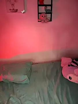 Solaangel_ from StripChat is Freechat