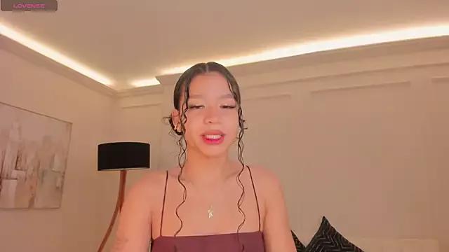 SophieHouston_ from StripChat is Freechat