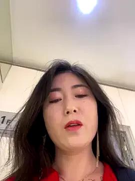 sunny-520 from StripChat is Freechat