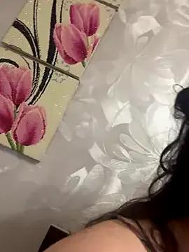 SunnyLeila2101 from StripChat is Freechat