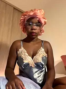 Sweet-Jade from StripChat is Freechat
