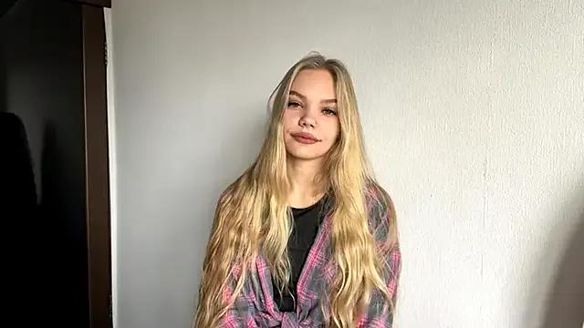 SweetAmelia69 from StripChat is Freechat