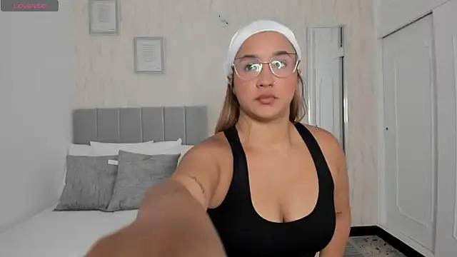Sweetkataleya777 from StripChat is Freechat