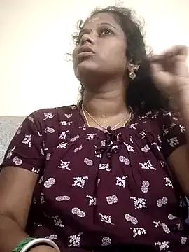 sweetqueen143 from StripChat is Freechat