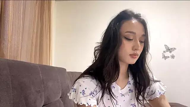 SweetSakuraJane from StripChat is Freechat