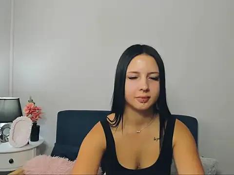 TaliaAdorable from StripChat is Freechat