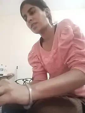 tamanna-hot from StripChat is Freechat
